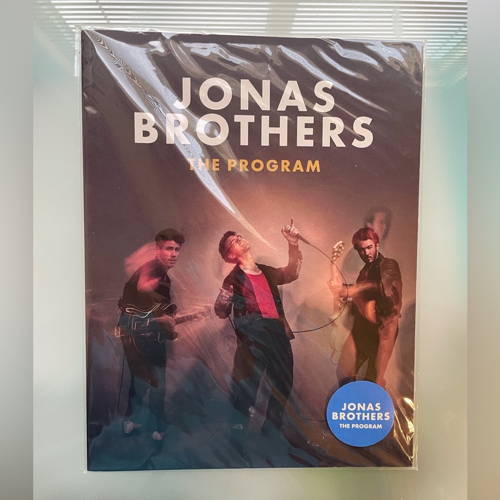 Jonas Brothers: The Program Book